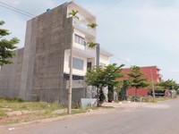 Ngân hàng cần thanh lý 29 nền trong khu dân cư đông đúc liền kề BV Chợ Ngân hàng cần thanh lý 29 nền trong khu dân cư đông đúc liền kề BV Chợ