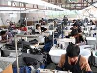 Xưởng may thời trang Hoàng Anh tuyển công nhân may, lương 8-10 triệu Xưởng may thời trang Hoàng Anh tuyển công nhân may, lương 8-10 triệu