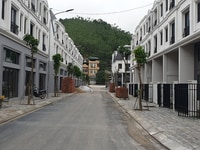 Cần Bán Nhà 3 Tầng Giá 2,4 Tỷ Tại KĐT mới Kings Town, Hạ Long. Cần Bán Nhà 3 Tầng Giá 2,4 Tỷ Tại KĐT mới Kings Town, Hạ Long.