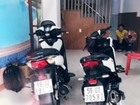 Gia đình cần tuyển gấp 2 người giúp việc : 1 người chăm sóc em bé Gia đình cần tuyển gấp 2 người giúp việc : 1 người chăm sóc em bé