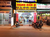 Hớt Tóc Thanh Niên 2 Cần Tuyển Thợ Nữ Ráy Tai-Gội Đầu-Làm Móng Hớt Tóc Thanh Niên 2 Cần Tuyển Thợ Nữ Ráy Tai-Gội Đầu-Làm Móng