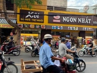 Nhà mặt Tiền Góc ngã tư Mỹ Tho . Nhà mặt Tiền Góc ngã tư Mỹ Tho .