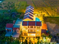 Tôi Cần bán Villa 22 phòng Nội Thất 4**** Tại Phố Cổ Hội An Tôi Cần bán Villa 22 phòng Nội Thất 4**** Tại Phố Cổ Hội An
