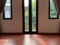Cầu Giấy: 50m2, 6 tầng, 10 phòng, khép kín, cho thuê 45tr/tháng, sát đ Cầu Giấy: 50m2, 6 tầng, 10 phòng, khép kín, cho thuê 45tr/tháng, sát đ