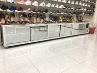Bán tủ nhôm kính trưng giày dép túi xách giá rê Bán tủ nhôm kính trưng giày dép túi xách giá rê