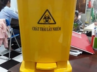 Cung cấp thùng đựng rác y tế đạp chân y tế 15 lít 20 lít Cung cấp thùng đựng rác y tế đạp chân y tế 15 lít 20 lít