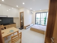 Căn hộ mini full nội thất có cửa sổ ban công Căn hộ mini full nội thất có cửa sổ ban công