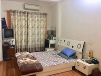 Chỉ 2 tỷ 8 có nhà 35m2 Đê La Thành, 4 tầng, kinh doanh nhỏ, ngõ rộng 3 Chỉ 2 tỷ 8 có nhà 35m2 Đê La Thành, 4 tầng, kinh doanh nhỏ, ngõ rộng 3