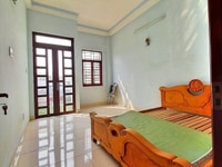 Nhà cho thuê, hẻm rộng 3m, Lạc Long Quân. Nhà cho thuê, hẻm rộng 3m, Lạc Long Quân.