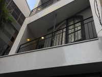 Quẩy Tung Sài Gòn, bar Bùi Viện, 22 tỷ, 3 tầng. Quẩy Tung Sài Gòn, bar Bùi Viện, 22 tỷ, 3 tầng.