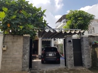 Bán nhà vườn cấp 4 đẹp DT:200m2 -ngang 6.đường xe hoi giá :8 tỷ Bán nhà vườn cấp 4 đẹp DT:200m2 -ngang 6.đường xe hoi giá :8 tỷ