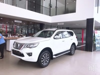 Cần bán chiếc xe xtrail mới 100% Cần bán chiếc xe xtrail mới 100%