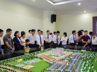 Đất nền giá rẻ ngay trung tâm Thị Xã Phú Mỹ. LH ngay nhận đầy ưu đãi. Đất nền giá rẻ ngay trung tâm Thị Xã Phú Mỹ. LH ngay nhận đầy ưu đãi.
