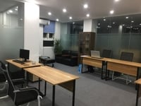 Cho thuê văn phòng giá rẻ Phố Hoàng Đạo Thúy. Cho thuê văn phòng giá rẻ Phố Hoàng Đạo Thúy.