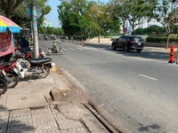Bán nhà Mặt Tiền Nguyễn Văn Luông, Q6. DT: 4,2 x15m (XD: 63m2). 9,8 tỷ Bán nhà Mặt Tiền Nguyễn Văn Luông, Q6. DT: 4,2 x15m (XD: 63m2). 9,8 tỷ