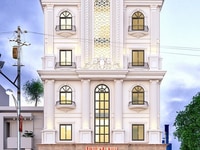Cho thuê mặt tiền 204 Trần Hưng Đạo, Quận 1. Cho thuê mặt tiền 204 Trần Hưng Đạo, Quận 1.