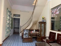 Bán nhà sân cổng riêng Chợ Hàng Mới 52m2. 1,3 tỷ Bán nhà sân cổng riêng Chợ Hàng Mới 52m2. 1,3 tỷ