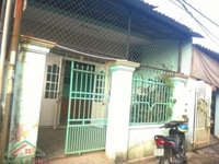 Định cư nước ngoài bán gấp nhà nát đường Thành Thái, Q10 920tr/42m2 Định cư nước ngoài bán gấp nhà nát đường Thành Thái, Q10 920tr/42m2