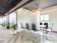 Văn phòng trọn gói tại Quận 1; 9 - 35m2; đầy đủ thiết bị; 700.000đ/m2 Văn phòng trọn gói tại Quận 1; 9 - 35m2; đầy đủ thiết bị; 700.000đ/m2