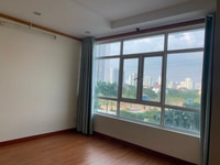 Chính chủ bán căn hộ Phú Hoàng Anh 3 phòng, 3WC, 2,4 tỷ Chính chủ bán căn hộ Phú Hoàng Anh 3 phòng, 3WC, 2,4 tỷ