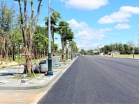 Thanh lý 5 lô đất mặt tiền nguyễn văn linh , tp cần thơ Thanh lý 5 lô đất mặt tiền nguyễn văn linh , tp cần thơ