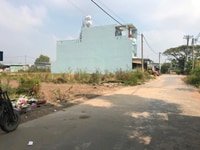 Chính chủ bán gấp lô đất hướng Đông Nam 1 sẹc 24A KDC Tân Đức 1ty150 Chính chủ bán gấp lô đất hướng Đông Nam 1 sẹc 24A KDC Tân Đức 1ty150