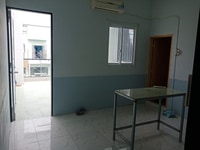1 phòng ban công tầng 1 như hình cần cho thuê giá 2,6tr/tháng 1 phòng ban công tầng 1 như hình cần cho thuê giá 2,6tr/tháng
