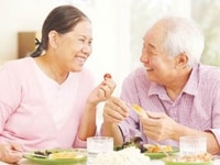 Gia đình cần tìm 1 người giữ bé 1 người giúp việc nhà 1 người chăm bà Gia đình cần tìm 1 người giữ bé 1 người giúp việc nhà 1 người chăm bà