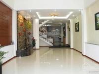 Cần cho thuê nhà nguyên căn ngõ 9 hoàng cầu. DT 50m2 x4 tầng Cần cho thuê nhà nguyên căn ngõ 9 hoàng cầu. DT 50m2 x4 tầng