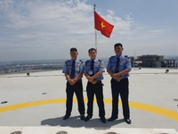 Tuyển gấp nam nữ bảo vệ tòa nhà, giám sát camera, đảm bảo an ninh Tuyển gấp nam nữ bảo vệ tòa nhà, giám sát camera, đảm bảo an ninh