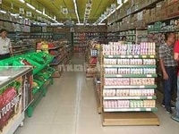 Tuyển Nam nữ đứng hỗ trợ bán hàng cho khách tại quầy Tuyển Nam nữ đứng hỗ trợ bán hàng cho khách tại quầy