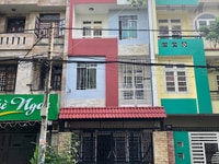 Nhà 1 trệt, 2 lầu, khu dân cư Yên tĩnh, không ô nhiễm Nhà 1 trệt, 2 lầu, khu dân cư Yên tĩnh, không ô nhiễm