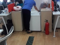 Nhân viên tạp vụ văn phòng (đi làm ngay) Nhân viên tạp vụ văn phòng (đi làm ngay)