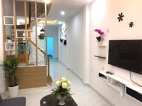 Bán nhà tặng lại hết nội thất hẻm Khánh Hội Bán nhà tặng lại hết nội thất hẻm Khánh Hội
