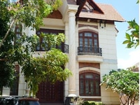 Cho thuê villa Đ.Xuân Thủy P.Thảo Điền Q2 14x30M hầm, 3 lầu trống suốt Cho thuê villa Đ.Xuân Thủy P.Thảo Điền Q2 14x30M hầm, 3 lầu trống suốt