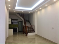 Bán nhà ĐẸP Dịch Vọng Hậu, 28m2, 5 tầng, MT 5m, 2,65 tỷ, cách Phố 80m Bán nhà ĐẸP Dịch Vọng Hậu, 28m2, 5 tầng, MT 5m, 2,65 tỷ, cách Phố 80m
