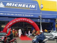 Cho thuê bãi để xe mặt phố Nguyễn Khánh Toàn, Cầu Giấy, 600m2, MT 12m Cho thuê bãi để xe mặt phố Nguyễn Khánh Toàn, Cầu Giấy, 600m2, MT 12m