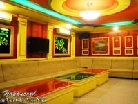 Nhân viên phục vụ karaoke-cafe -bar Nhân viên phục vụ karaoke-cafe -bar