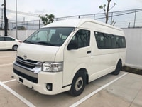 Toyota hiace 15 chỗ màu trắng giao ngay Toyota hiace 15 chỗ màu trắng giao ngay