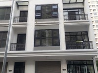 Chính chủ cho thuê nhà MP Trần Vỹ. DT 65m2, 6 tầng, giá 30 triệu/th, Chính chủ cho thuê nhà MP Trần Vỹ. DT 65m2, 6 tầng, giá 30 triệu/th,