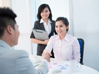 Cần tuyển gấp nam nữ nhân viên văn phòng hành chính nhân Cần tuyển gấp nam nữ nhân viên văn phòng hành chính nhân