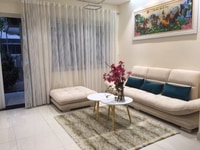 Cần tiền chuyển nhượng gấp căn nhà phố đầy đủ nội thất quận 9 Cần tiền chuyển nhượng gấp căn nhà phố đầy đủ nội thất quận 9