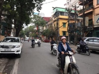 Bán nhà mặt phố Yết Kiêu - Nguyễn Du DT 51m2 x 5 Tầng Bán nhà mặt phố Yết Kiêu - Nguyễn Du DT 51m2 x 5 Tầng