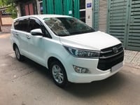 Bán gấp Toyota Innova 2018 sô sàn màu Trắng rất chi là mới. Bán gấp Toyota Innova 2018 sô sàn màu Trắng rất chi là mới.