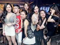 HOÀNG TỬ KARAOKE Tuyển Nhân Viên HOÀNG TỬ KARAOKE Tuyển Nhân Viên