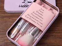 Bộ cọ trang điểm Hello Kitty 7 cây Bộ cọ trang điểm Hello Kitty 7 cây
