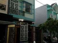Cần bán gấp nhà sổ hồng riêng 60m2 Bà Điểm ,Hóc Môn ,gần chơ Cần bán gấp nhà sổ hồng riêng 60m2 Bà Điểm ,Hóc Môn ,gần chơ