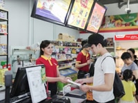 Cần tuyển gấp nam nữ bán hàng tại siêu thị mini Cần tuyển gấp nam nữ bán hàng tại siêu thị mini