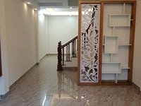Nhà mới Koong theo phong cách Châu Âu – Ô tô đỗ cửa 35m2, Ngọc Thụy Nhà mới Koong theo phong cách Châu Âu – Ô tô đỗ cửa 35m2, Ngọc Thụy