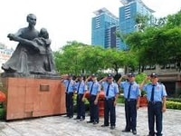 Tuyển nam giám sát cửa hàng ,ngân hàng, tòa nhà không thu phí Tuyển nam giám sát cửa hàng ,ngân hàng, tòa nhà không thu phí